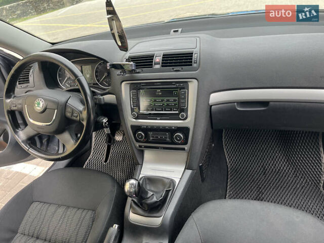 Серый Шкода Октавия, объемом двигателя 1.8 л и пробегом 207 тыс. км за 6500 $, фото 10 на Automoto.ua