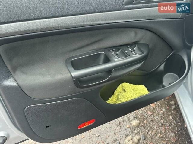 Сірий Шкода Октавія, об'ємом двигуна 2 л та пробігом 192 тис. км за 7199 $, фото 22 на Automoto.ua