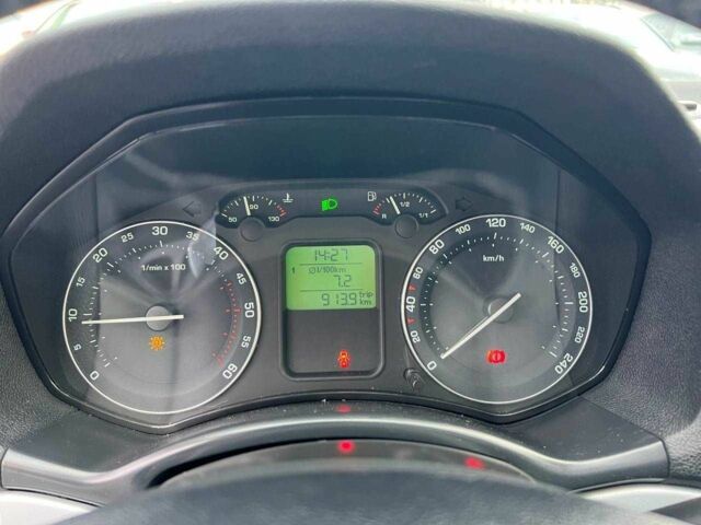 Сірий Шкода Октавія, об'ємом двигуна 2 л та пробігом 260 тис. км за 8200 $, фото 13 на Automoto.ua