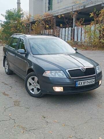 Серый Шкода Октавия, объемом двигателя 1.6 л и пробегом 270 тыс. км за 6600 $, фото 1 на Automoto.ua