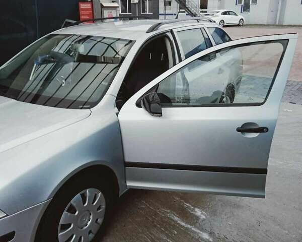 Серый Шкода Октавия, объемом двигателя 1.9 л и пробегом 308 тыс. км за 6000 $, фото 7 на Automoto.ua