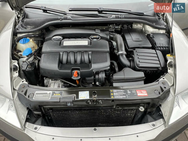 Серый Шкода Октавия, объемом двигателя 1.6 л и пробегом 256 тыс. км за 6850 $, фото 21 на Automoto.ua