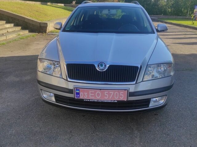 Сірий Шкода Октавія, об'ємом двигуна 1.6 л та пробігом 249 тис. км за 6799 $, фото 1 на Automoto.ua