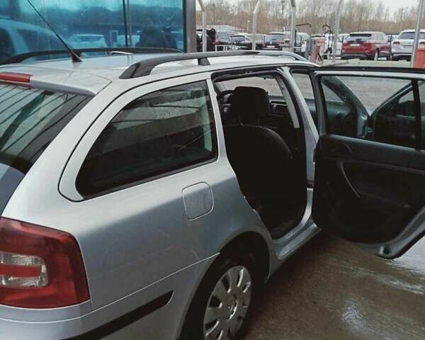 Серый Шкода Октавия, объемом двигателя 1.9 л и пробегом 308 тыс. км за 6000 $, фото 3 на Automoto.ua