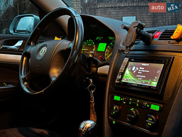 Серый Шкода Октавия, объемом двигателя 2 л и пробегом 338 тыс. км за 6890 $, фото 24 на Automoto.ua