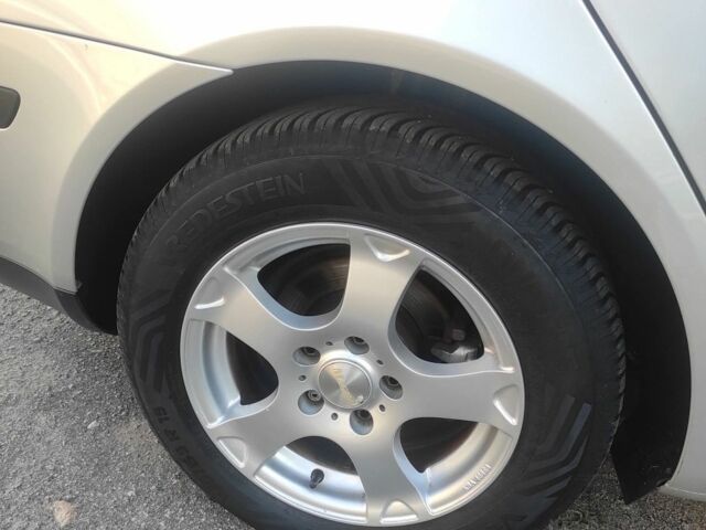 Сірий Шкода Октавія, об'ємом двигуна 1.6 л та пробігом 249 тис. км за 6799 $, фото 15 на Automoto.ua