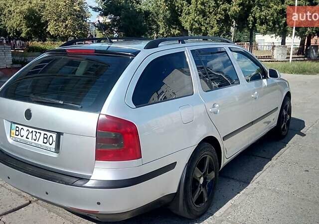 Серый Шкода Октавия, объемом двигателя 1.6 л и пробегом 269 тыс. км за 5300 $, фото 7 на Automoto.ua