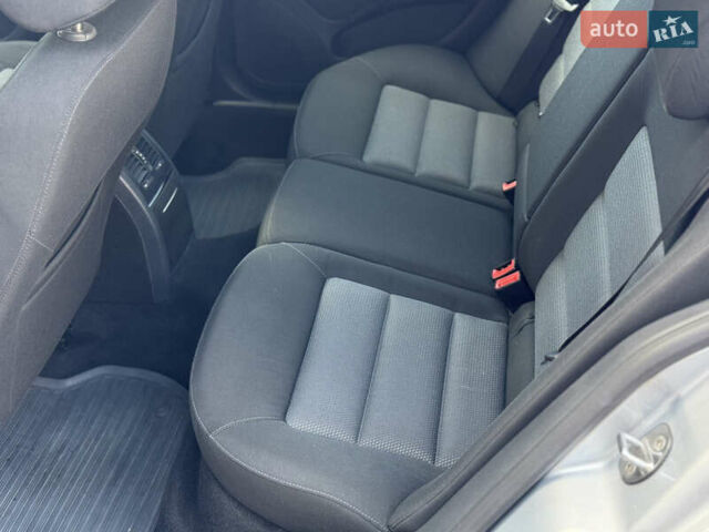 Сірий Шкода Октавія, об'ємом двигуна 1.6 л та пробігом 214 тис. км за 6950 $, фото 51 на Automoto.ua