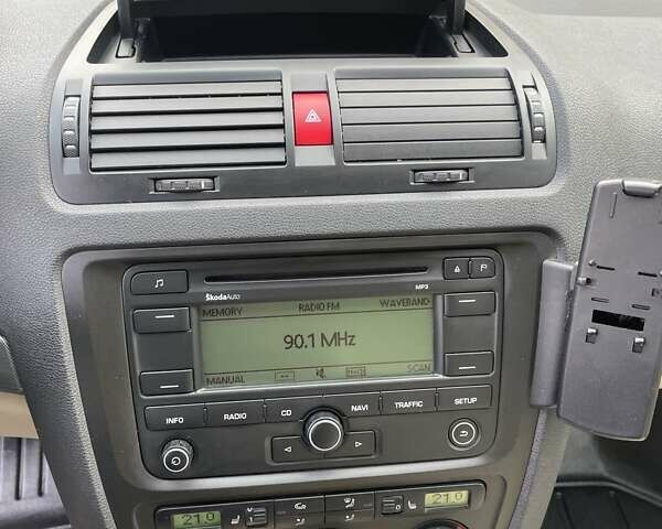 Сірий Шкода Октавія, об'ємом двигуна 1.8 л та пробігом 221 тис. км за 7899 $, фото 17 на Automoto.ua