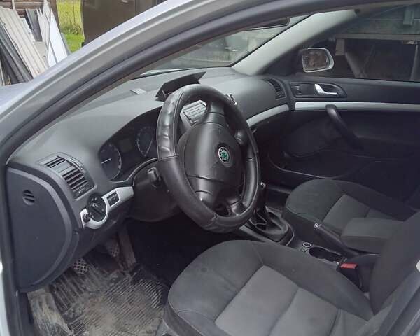 Сірий Шкода Октавія, об'ємом двигуна 1.9 л та пробігом 270 тис. км за 4150 $, фото 6 на Automoto.ua