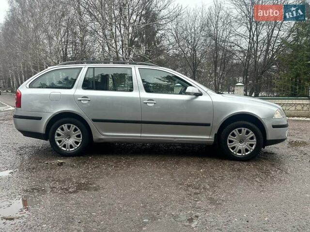Сірий Шкода Октавія, об'ємом двигуна 2 л та пробігом 192 тис. км за 7199 $, фото 11 на Automoto.ua
