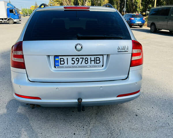 Сірий Шкода Октавія, об'ємом двигуна 1.97 л та пробігом 323 тис. км за 6750 $, фото 3 на Automoto.ua