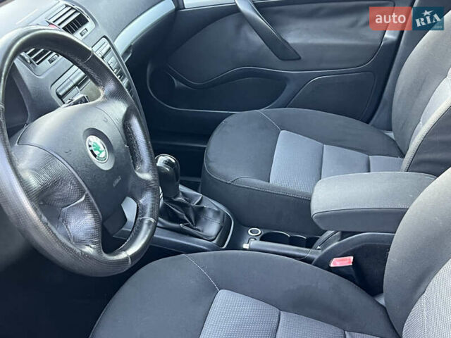 Сірий Шкода Октавія, об'ємом двигуна 1.6 л та пробігом 190 тис. км за 6500 $, фото 36 на Automoto.ua