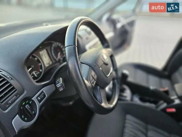 Серый Шкода Октавия, объемом двигателя 1.8 л и пробегом 200 тыс. км за 9100 $, фото 49 на Automoto.ua