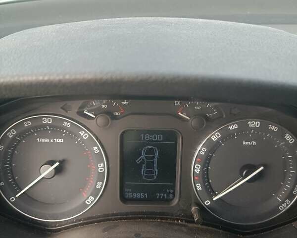 Серый Шкода Октавия, объемом двигателя 1.9 л и пробегом 360 тыс. км за 5500 $, фото 4 на Automoto.ua