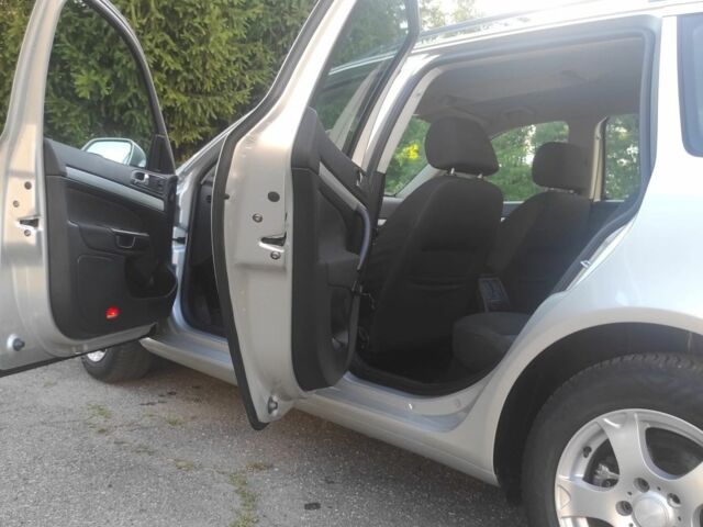 Сірий Шкода Октавія, об'ємом двигуна 1.6 л та пробігом 249 тис. км за 6799 $, фото 8 на Automoto.ua