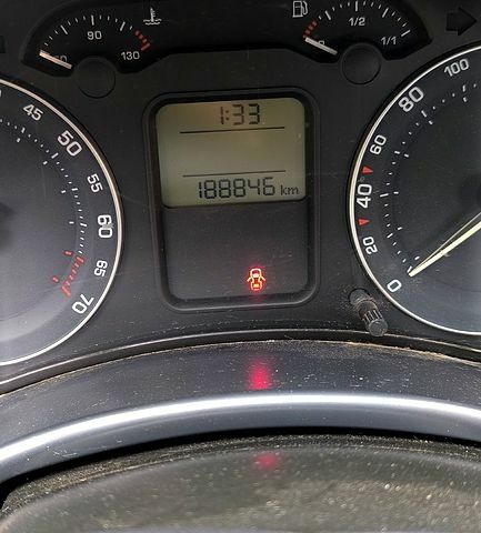 Серый Шкода Октавия, объемом двигателя 1.6 л и пробегом 189 тыс. км за 6500 $, фото 4 на Automoto.ua