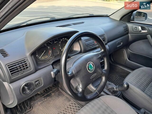 Сірий Шкода Октавія, об'ємом двигуна 1.6 л та пробігом 240 тис. км за 4957 $, фото 16 на Automoto.ua