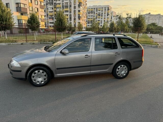 Сірий Шкода Октавія, об'ємом двигуна 1.6 л та пробігом 205 тис. км за 4850 $, фото 2 на Automoto.ua