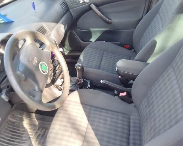 Шкода Октавия 2008 в Ивано-Франковске на Automoto.ua Серый Шкода Октавия, объемом двигателя 1.9 л и пробегом 265 тыс. км за 5700 $, фото 5 на Automoto.ua
