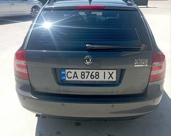 Серый Шкода Октавия, объемом двигателя 1.8 л и пробегом 280 тыс. км за 6500 $, фото 6 на Automoto.ua
