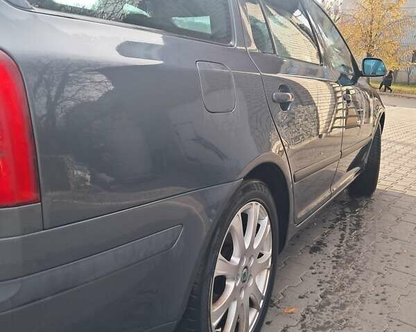 Шкода Октавія 2008 у Житомирі на Automoto.ua Сірий Шкода Октавія, об'ємом двигуна 1.8 л та пробігом 287 тис. км за 8000 $, фото 9 на Automoto.ua