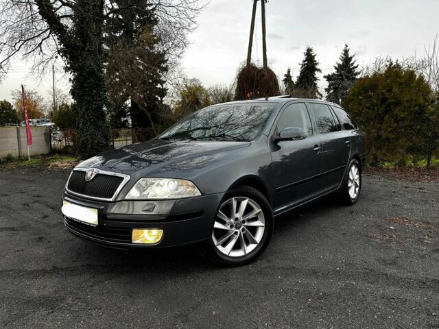 Сірий Шкода Октавія, об'ємом двигуна 2 л та пробігом 235 тис. км за 2100 $, фото 1 на Automoto.ua