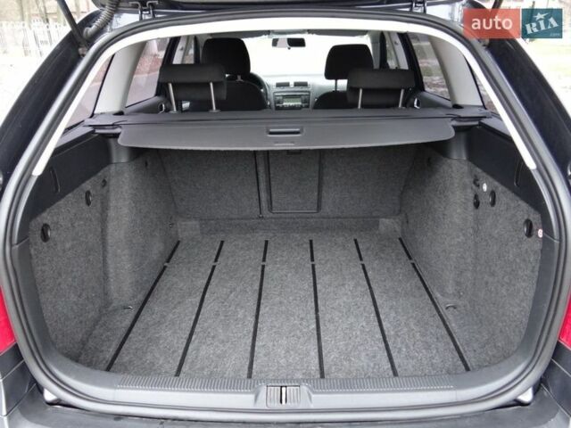 Серый Шкода Октавия, объемом двигателя 1.8 л и пробегом 248 тыс. км за 6600 $, фото 12 на Automoto.ua