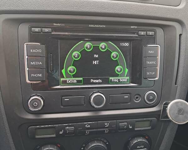 Шкода Октавія 2008 у Житомирі на Automoto.ua Сірий Шкода Октавія, об'ємом двигуна 1.8 л та пробігом 287 тис. км за 8000 $, фото 5 на Automoto.ua