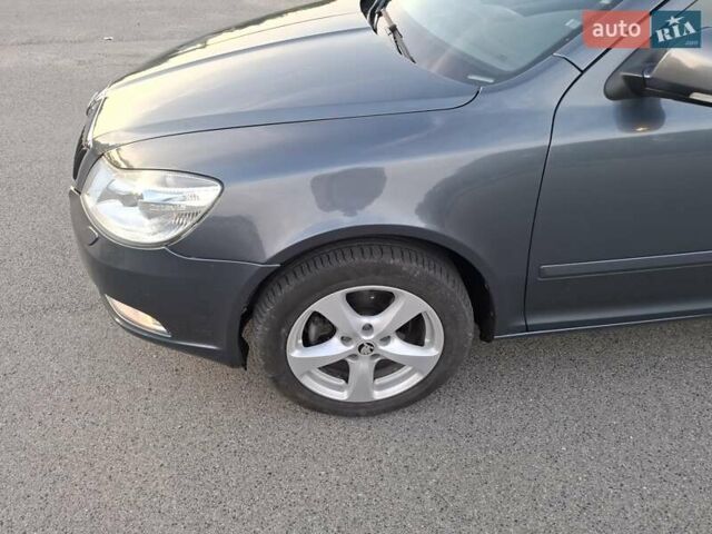 Сірий Шкода Октавія, об'ємом двигуна 1.8 л та пробігом 212 тис. км за 8600 $, фото 5 на Automoto.ua