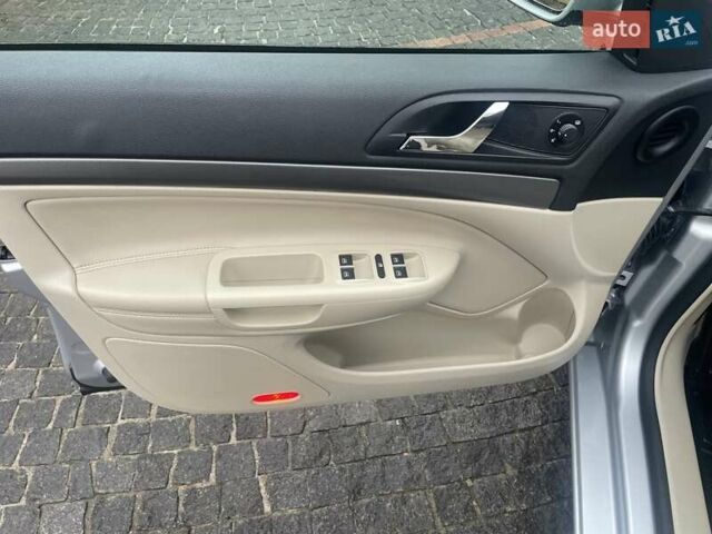 Сірий Шкода Октавія, об'ємом двигуна 1.8 л та пробігом 221 тис. км за 7899 $, фото 12 на Automoto.ua
