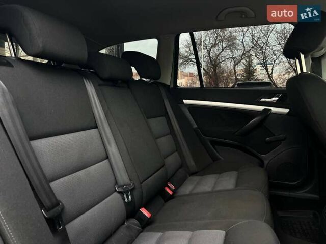 Сірий Шкода Октавія, об'ємом двигуна 1.97 л та пробігом 260 тис. км за 8200 $, фото 16 на Automoto.ua