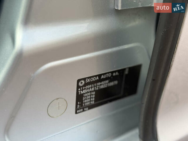 Сірий Шкода Октавія, об'ємом двигуна 1.6 л та пробігом 214 тис. км за 6950 $, фото 40 на Automoto.ua