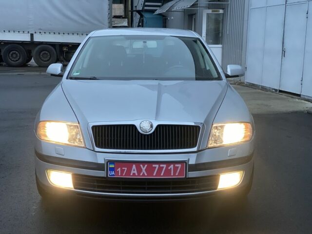 Серый Шкода Октавия, объемом двигателя 1.6 л и пробегом 197 тыс. км за 5999 $, фото 6 на Automoto.ua