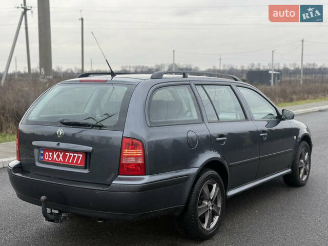 Серый Шкода Октавия, объемом двигателя 1.6 л и пробегом 218 тыс. км за 6000 $, фото 17 на Automoto.ua