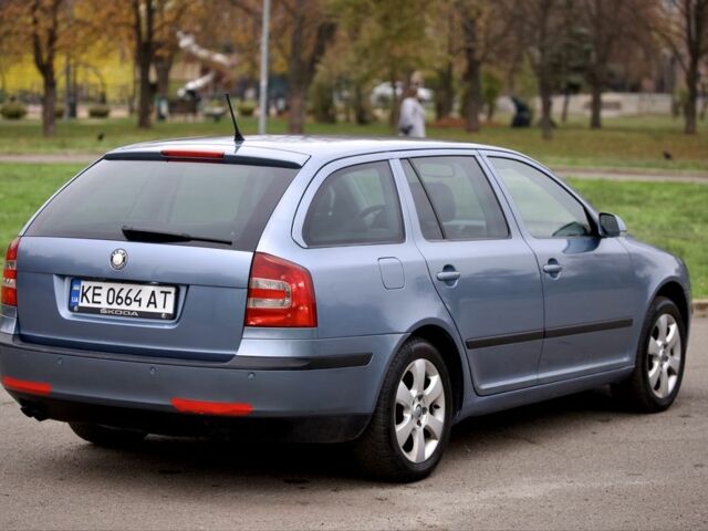 Сірий Шкода Октавія, об'ємом двигуна 1.8 л та пробігом 261 тис. км за 6099 $, фото 5 на Automoto.ua