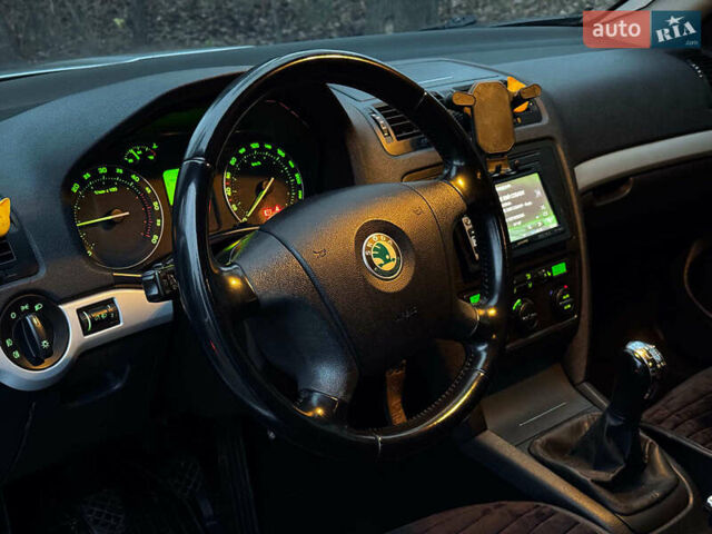 Серый Шкода Октавия, объемом двигателя 2 л и пробегом 338 тыс. км за 6890 $, фото 12 на Automoto.ua