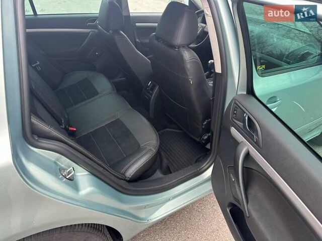 Серый Шкода Октавия, объемом двигателя 1.39 л и пробегом 195 тыс. км за 7500 $, фото 4 на Automoto.ua
