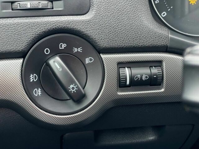 Сірий Шкода Октавія, об'ємом двигуна 1.8 л та пробігом 262 тис. км за 6200 $, фото 12 на Automoto.ua