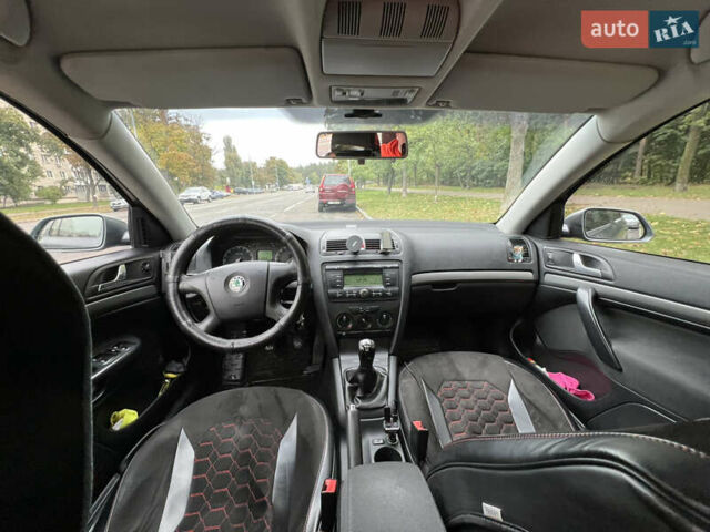 Серый Шкода Октавия, объемом двигателя 1.9 л и пробегом 382 тыс. км за 5400 $, фото 12 на Automoto.ua