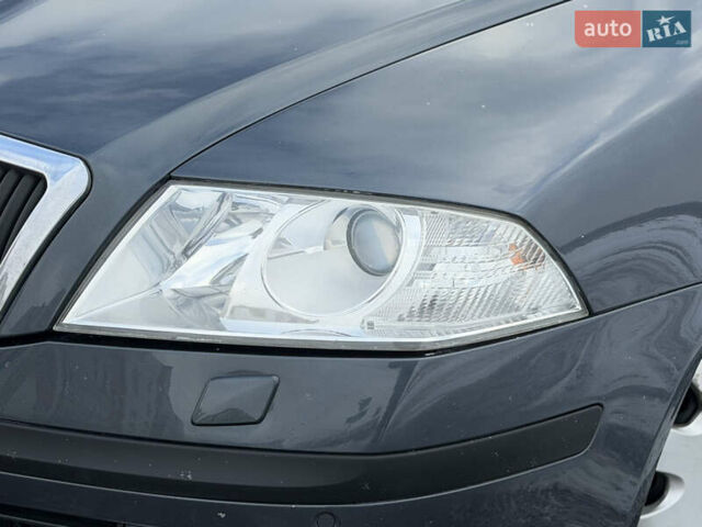 Сірий Шкода Октавія, об'ємом двигуна 1.6 л та пробігом 201 тис. км за 7599 $, фото 26 на Automoto.ua