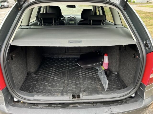 Серый Шкода Октавия, объемом двигателя 1.9 л и пробегом 382 тыс. км за 5000 $, фото 8 на Automoto.ua