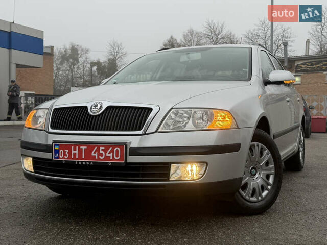 Сірий Шкода Октавія, об'ємом двигуна 1.6 л та пробігом 223 тис. км за 6799 $, фото 4 на Automoto.ua