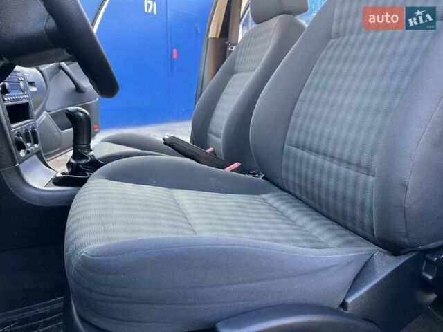 Сірий Шкода Октавія, об'ємом двигуна 1.6 л та пробігом 162 тис. км за 6300 $, фото 32 на Automoto.ua