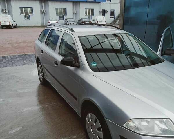 Серый Шкода Октавия, объемом двигателя 1.9 л и пробегом 308 тыс. км за 6000 $, фото 4 на Automoto.ua