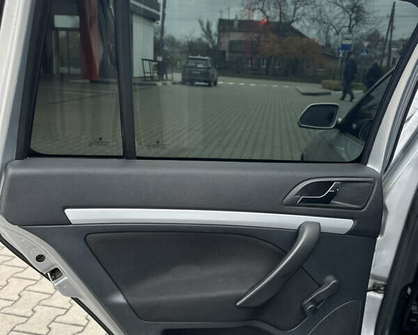 Серый Шкода Октавия, объемом двигателя 1.9 л и пробегом 270 тыс. км за 5300 $, фото 17 на Automoto.ua