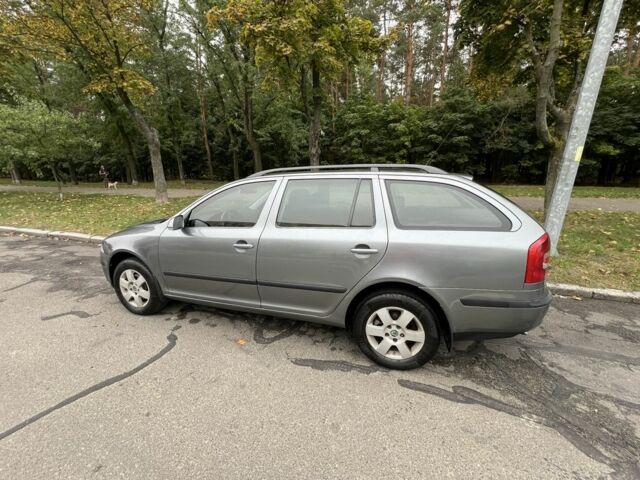 Серый Шкода Октавия, объемом двигателя 1.9 л и пробегом 382 тыс. км за 5000 $, фото 2 на Automoto.ua