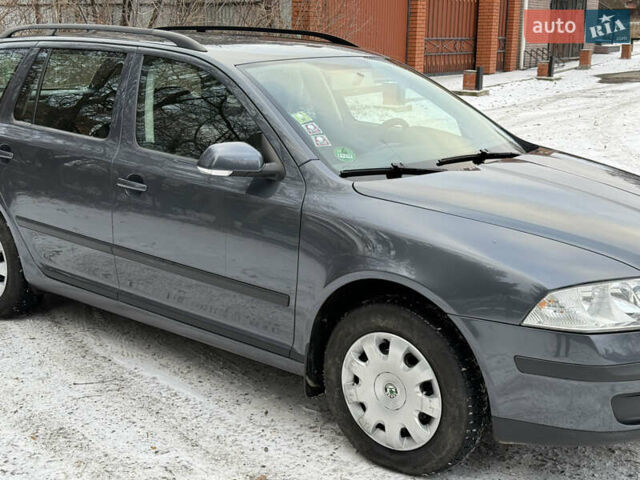 Серый Шкода Октавия, объемом двигателя 1.6 л и пробегом 273 тыс. км за 6250 $, фото 4 на Automoto.ua