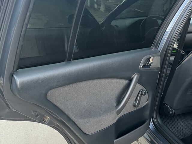 Серый Шкода Октавия, объемом двигателя 1.9 л и пробегом 407 тыс. км за 6500 $, фото 10 на Automoto.ua