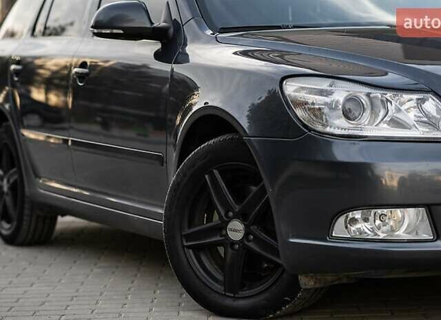 Сірий Шкода Октавія, об'ємом двигуна 1.97 л та пробігом 330 тис. км за 7400 $, фото 4 на Automoto.ua